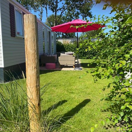 Chalet In Renesse Bagian luar foto