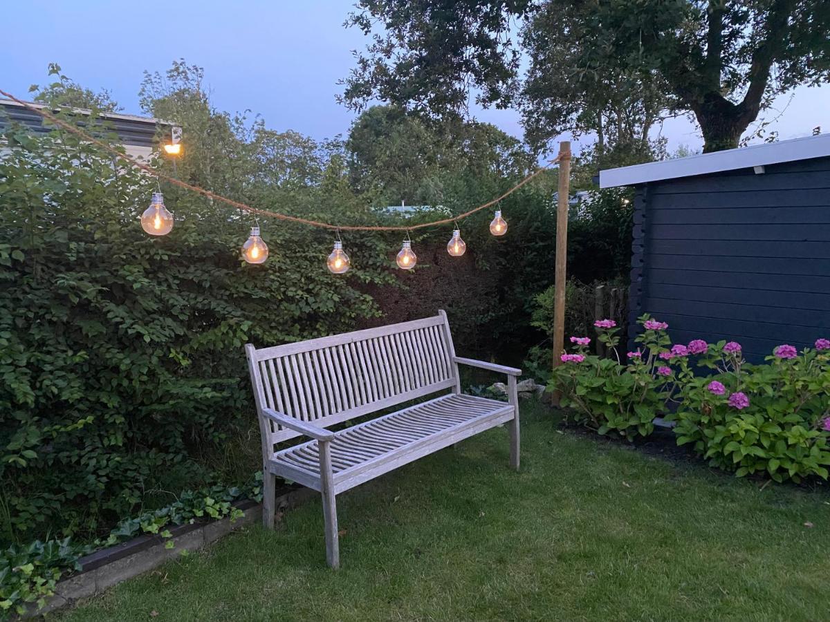 Chalet In Renesse Bagian luar foto
