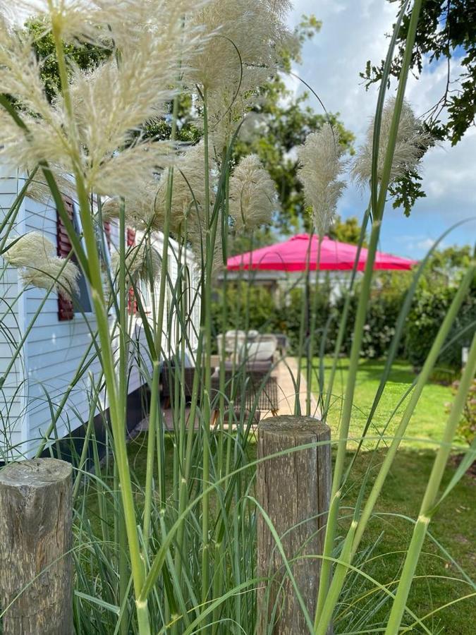 Chalet In Renesse Bagian luar foto